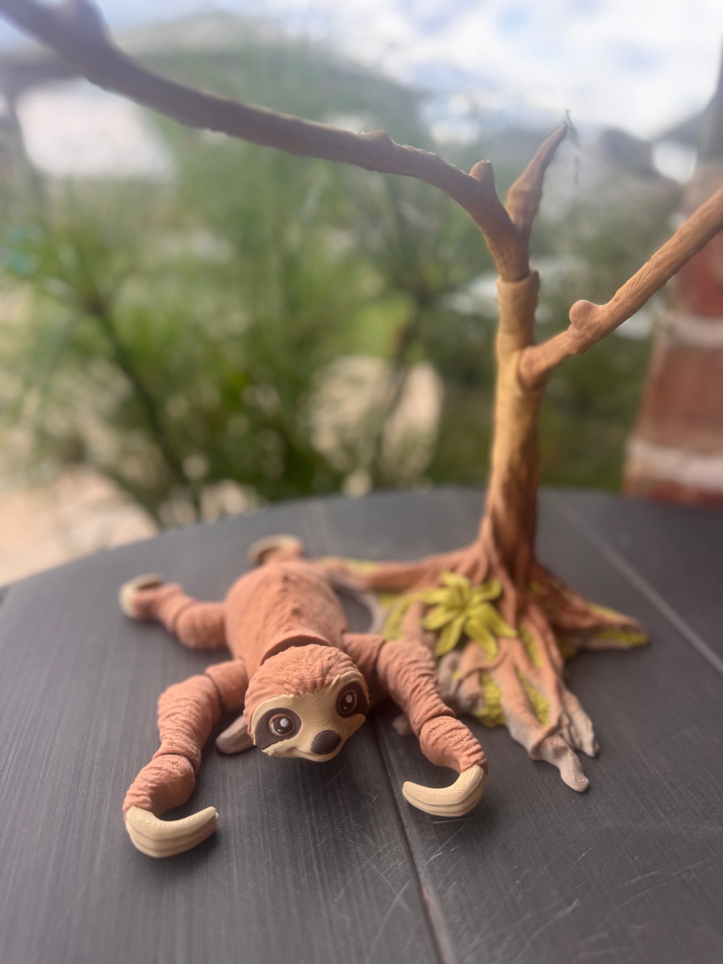 3D Sloth & Tree