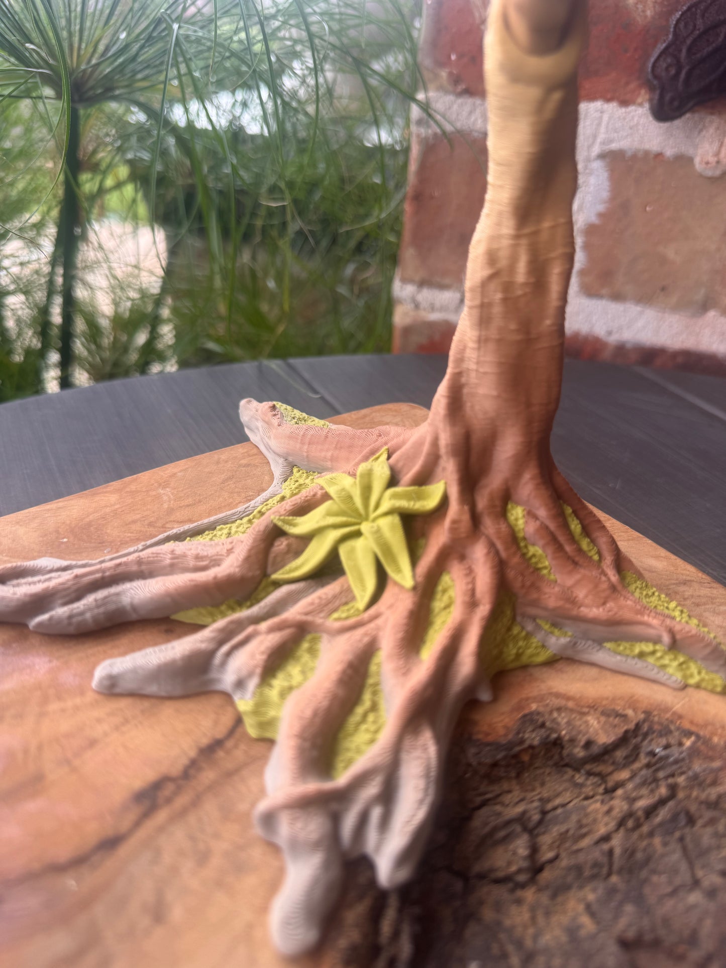 3D Sloth & Tree